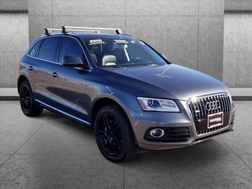Daytona Gray Pearl Effect 2017 Audi Q5 2.0T Premium Plus
