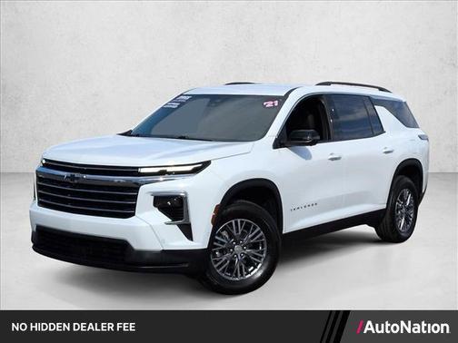 Summit White 2025 Chevrolet Traverse LT