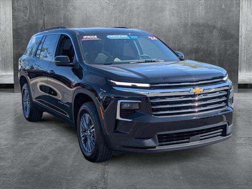 2024 Chevrolet Traverse LT