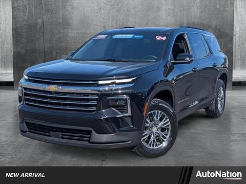 2024 Chevrolet Traverse LT