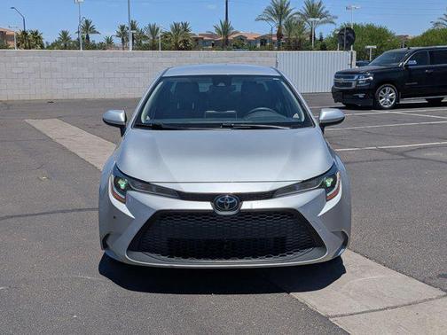 Classic Silver Metallic 2020 Toyota Corolla LE