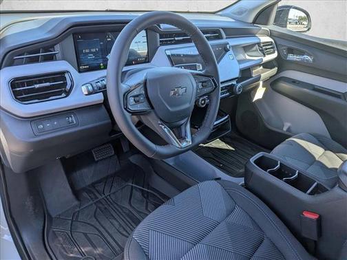 2027 Chevrolet Bolt LT FWD