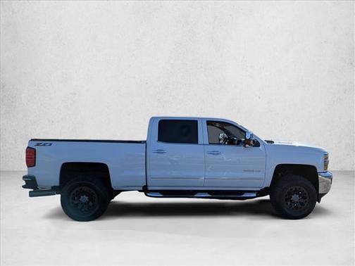 Summit White 2018 Chevrolet Silverado 2500 LTZ