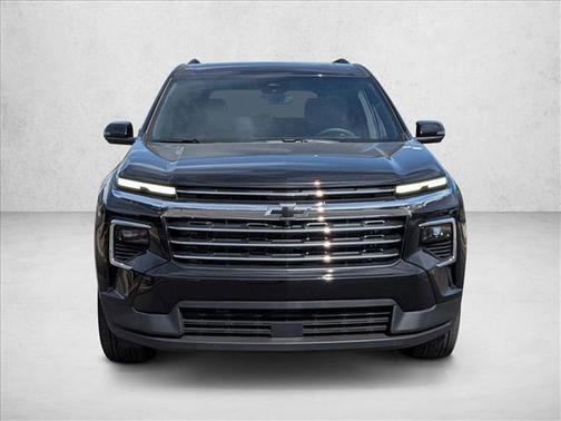 Mosaic Black Metallic 2026 Chevrolet Traverse LT