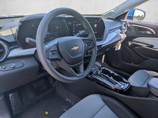 Marina Blue Metallic 2026 Chevrolet Trax LT