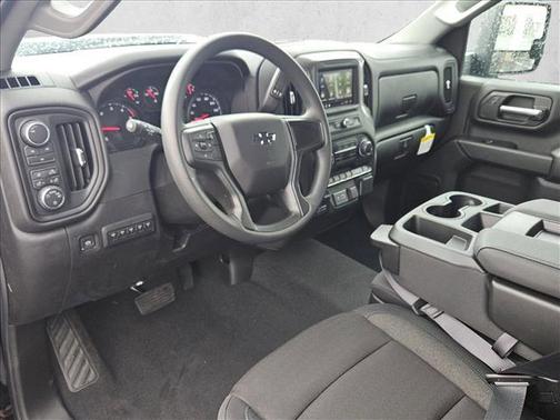 2025 Chevrolet Silverado 2500 Custom