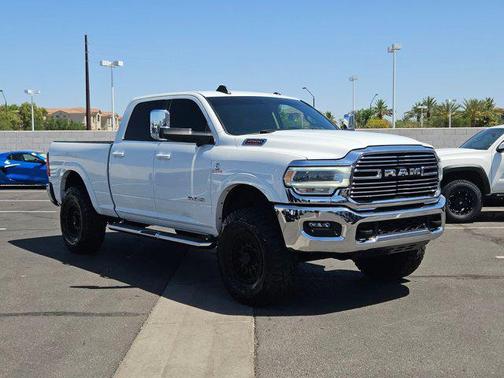2021 RAM 2500 Laramie Crew Cab 4x4 6'4' Box