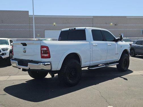 2021 RAM 2500 Laramie Crew Cab 4x4 6'4' Box
