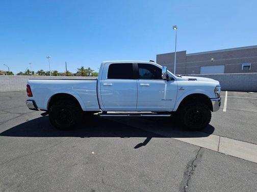 2021 RAM 2500 Laramie Crew Cab 4x4 6'4' Box