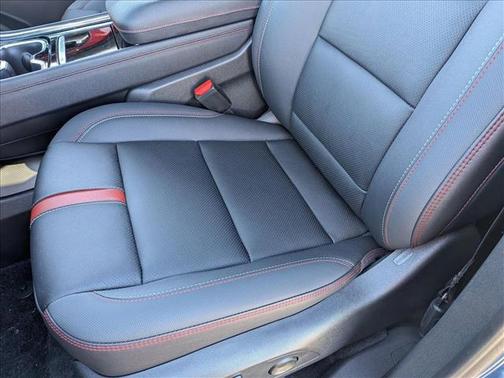 Lakeshore Blue Metallic 2026 Chevrolet Traverse RS