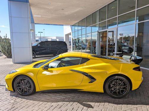 2026 Chevrolet Corvette Stingray w/1LT