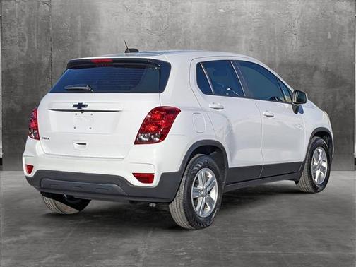Summit White 2020 Chevrolet Trax LS