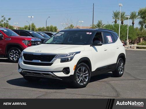 2023 Kia Seltos S