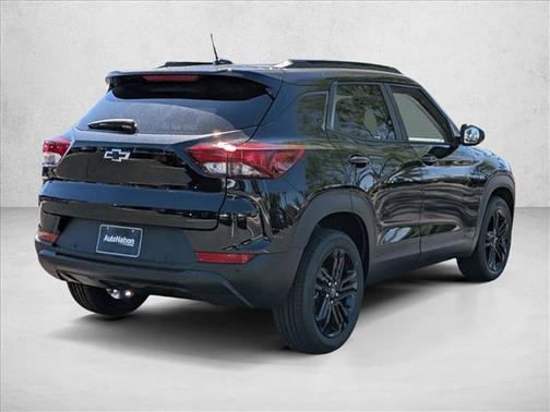 Mosaic Black Metallic 2026 Chevrolet Trailblazer LT