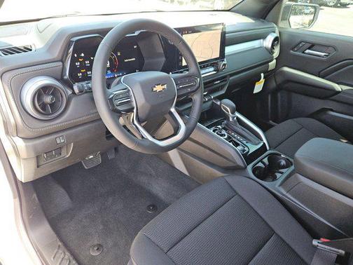 2025 Chevrolet Colorado LT