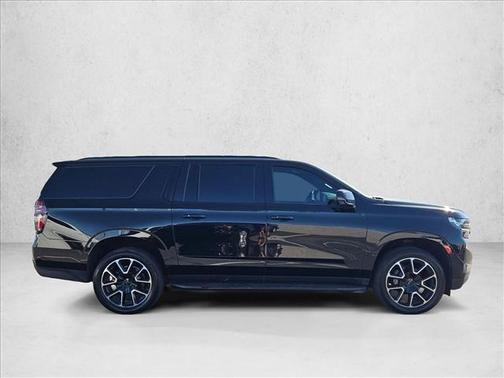 2021 Chevrolet Suburban RST