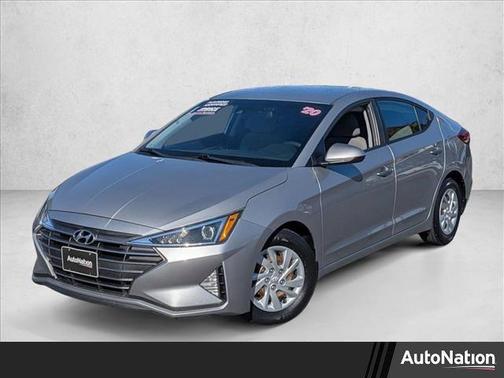 2020 Hyundai ELANTRA SE