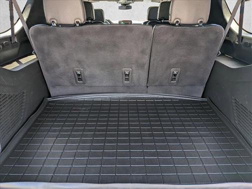 Midnight Blue Metallic 2023 Chevrolet Suburban Premier