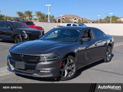 2016 Dodge Charger SXT