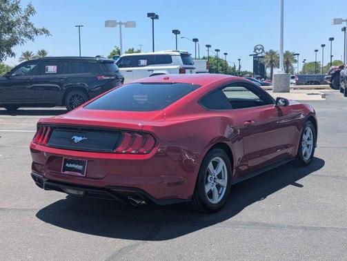 2020 Ford Mustang EcoBoost