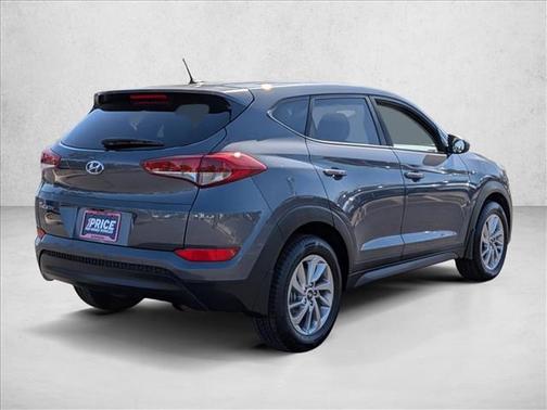 Coliseum Gray 2017 Hyundai TUCSON SE
