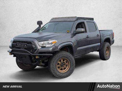 2020 Toyota Tacoma SR