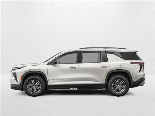Polar White Tricoat 2026 Chevrolet Traverse LT
