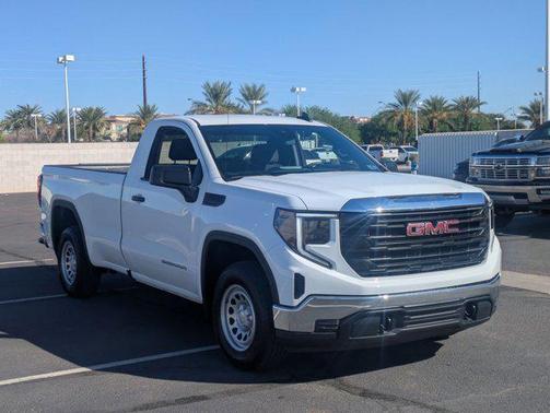 2025 GMC Sierra 1500 Pro