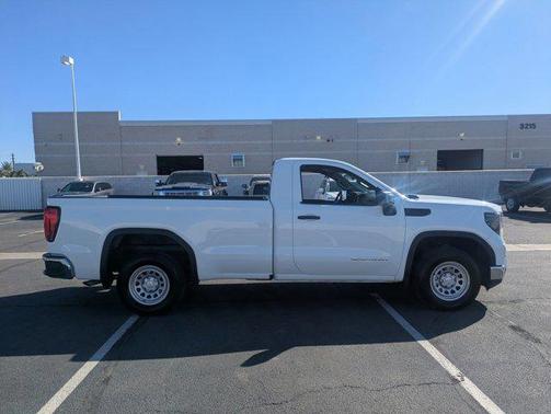 2025 GMC Sierra 1500 Pro