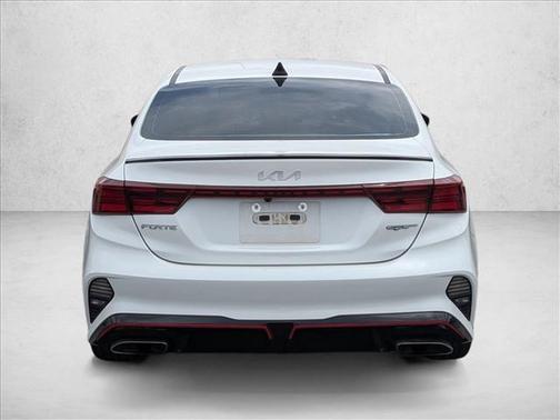 Snow White Pearl 2023 Kia Forte GT