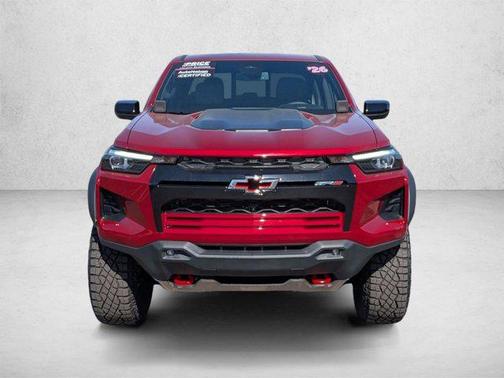 Radiant Red Tintcoat 2026 Chevrolet Colorado ZR2
