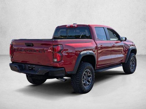 Radiant Red Tintcoat 2026 Chevrolet Colorado ZR2