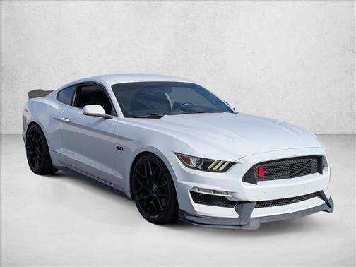 2017 Ford Mustang GT