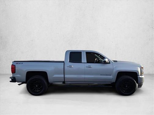 2017 Chevrolet Silverado 1500 2LT