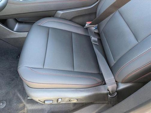 Sterling Gray Metallic 2026 Chevrolet Traverse AWD Z71