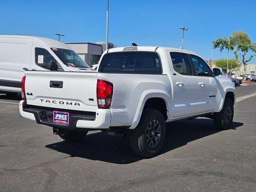 Ice Cap 2023 Toyota Tacoma SR5