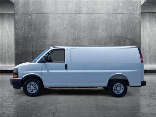 2025 Chevrolet Express 2500 RWD 2500 Regular Wheelbase WT