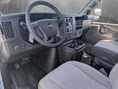 2025 Chevrolet Express 2500 RWD 2500 Regular Wheelbase WT