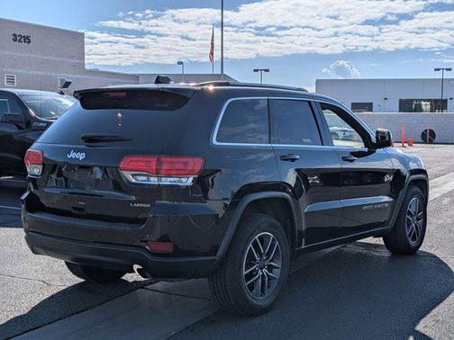 2019 Jeep Grand Cherokee Laredo