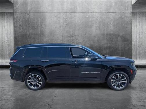 2022 Jeep Grand Cherokee L Overland