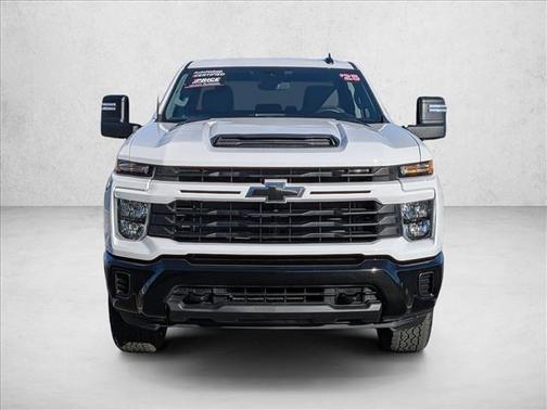 2025 Chevrolet Silverado 2500 Custom