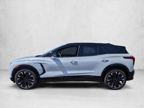 Polar White Tricoat 2026 Chevrolet Blazer RS