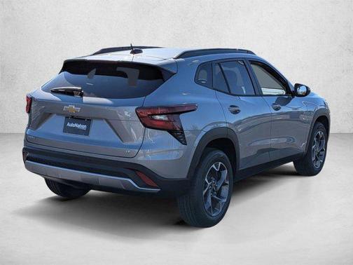 Sterling Gray Metallic 2026 Chevrolet Trax LT