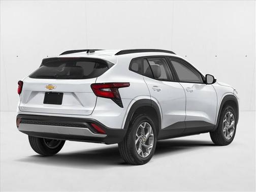 Summit White 2026 Chevrolet Trax LT