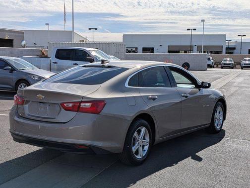 2023 Chevrolet Malibu 1LS
