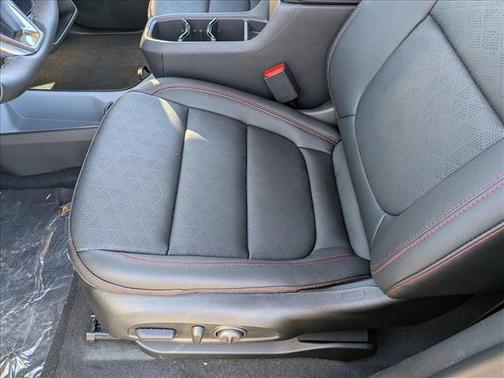 Mosaic Black Metallic 2027 Chevrolet Bolt RS