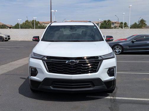 Summit White 2023 Chevrolet Traverse Premier