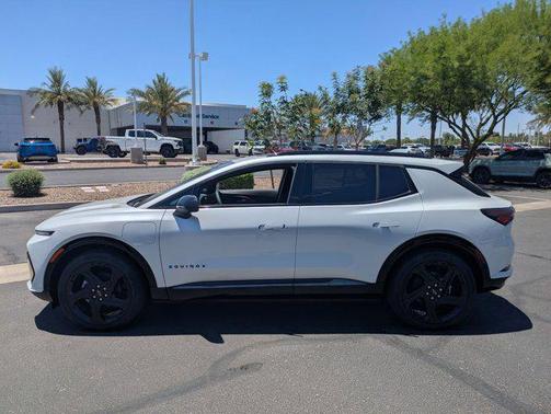 2025 Chevrolet Equinox EV RS