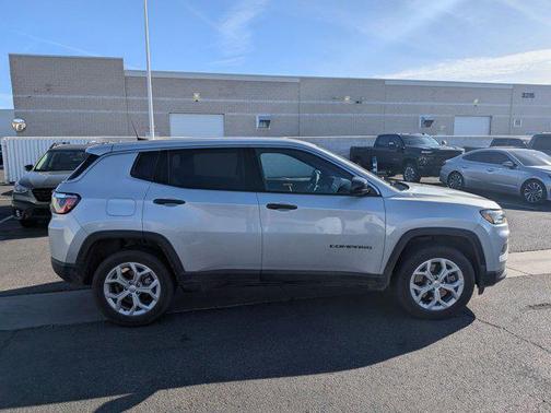 2024 Jeep Compass Sport