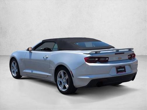 Silver Ice Metallic 2019 Chevrolet Camaro 1LT